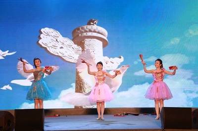 省市縣三級文藝志愿者進企業演出,音樂家深入走訪扶貧村創作扶貧歌曲